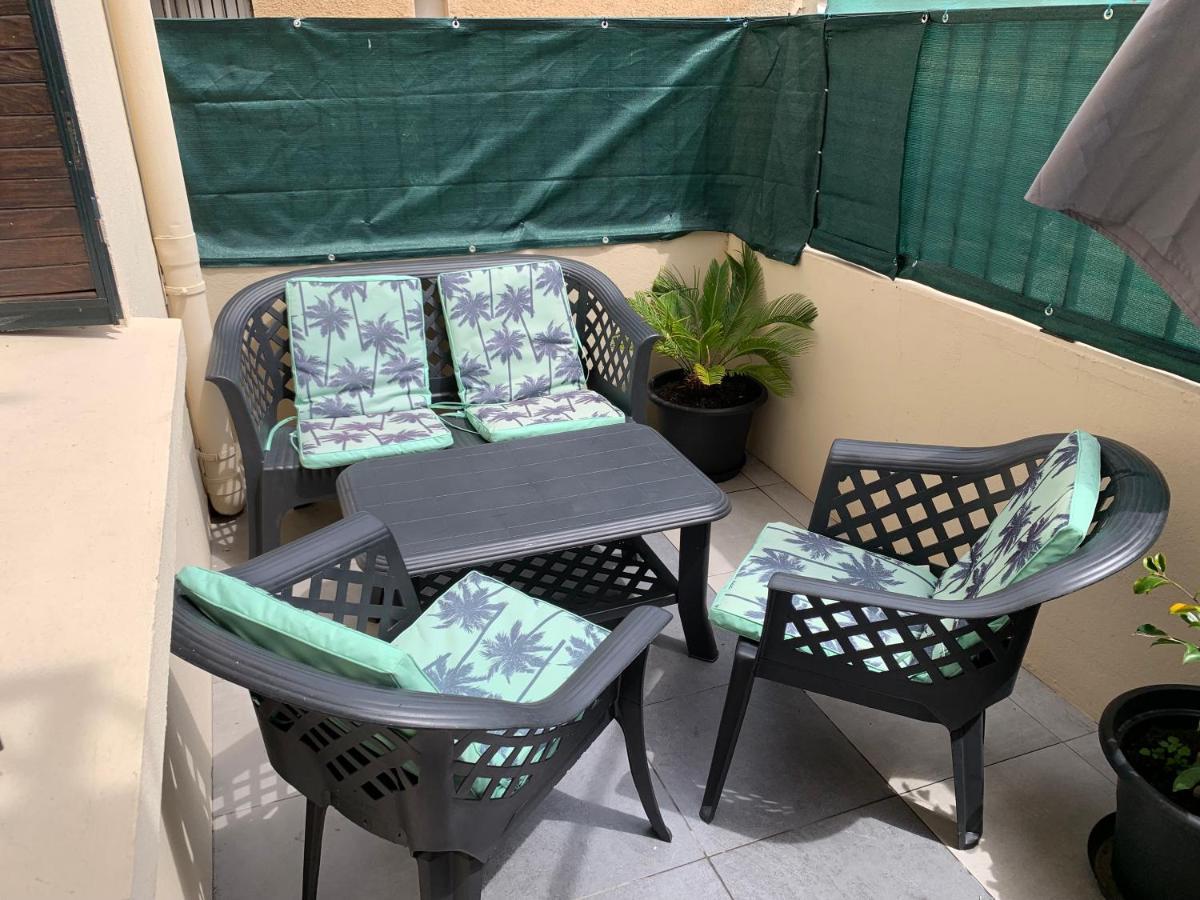 Grand Studio Tres Agreable Avec Bar, Cuisine Et Terrasse Cagnes-sur-Mer Extérieur photo