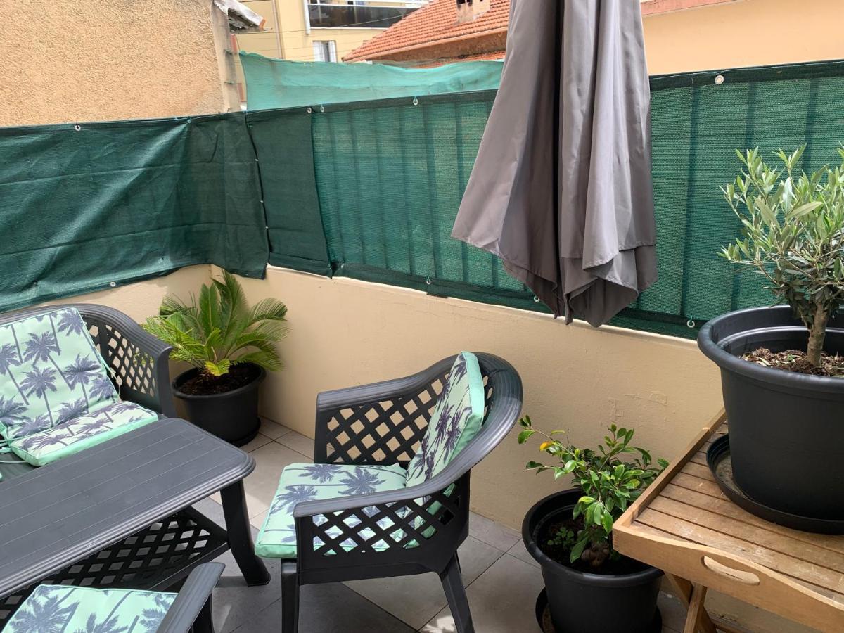 Grand Studio Tres Agreable Avec Bar, Cuisine Et Terrasse Cagnes-sur-Mer Extérieur photo